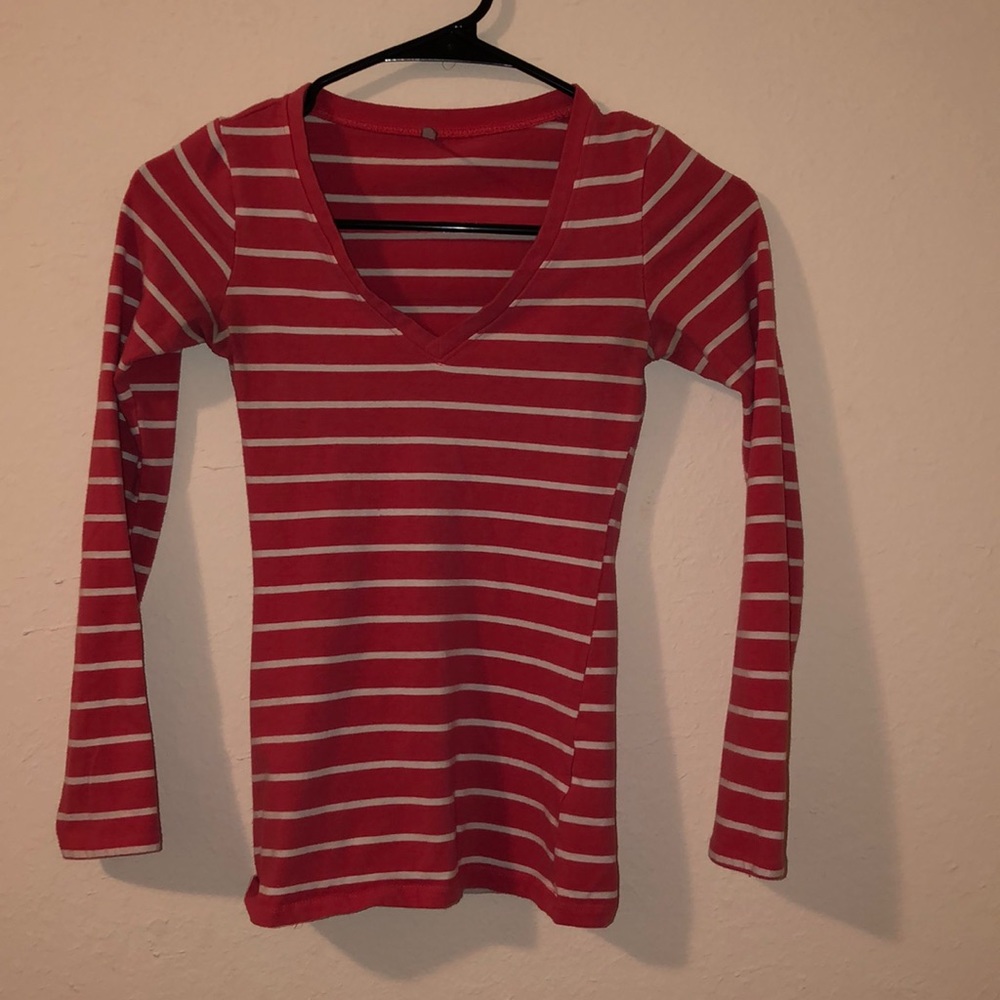Pink and White Small Heart Hips Long Sleeve Shirt
